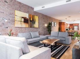 Le Metro Mont-Royal by HomeInMontreal، فندق في مونتريال