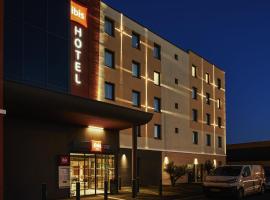 Ibis Montlhery Paris Sud, hôtel à Montlhéry