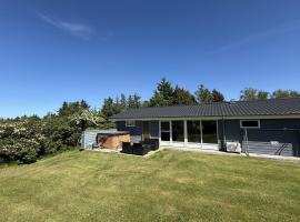 Holiday Home Luchia - 200m to the fjord by Interhome, hotel a Fur