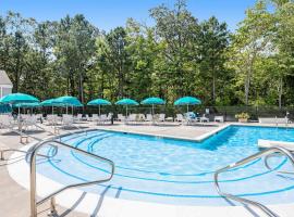 Sea Colony 2nd floor condo with pools tennis, hotel i Bethany Beach
