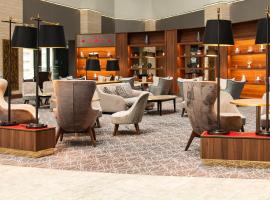 Crowne Plaza London Heathrow T4 by IHG, hotel en Hillingdon