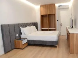 Ares Hotel