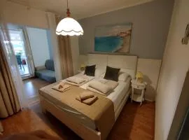 Rooms and apartments PALMA B&B