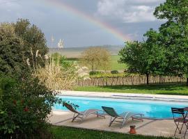 La Belle Echappée – hotel w mieście Champagnac