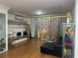 Family House - Long Stay in BKK