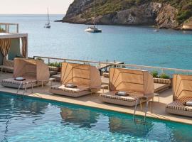 Mondrian Beach Lifestyle Resort By Accor, Hotel in Cala Llonga