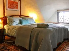 Pond Cottage