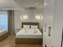 Glauk GUEST HOUSE