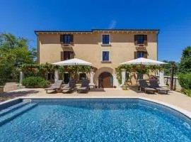 Holiday Home Villa Christina by Interhome