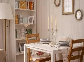 Classic Home 2