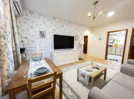 Classic Home 3
