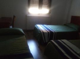 hotel frias, отель в городе Фриас-де-Альбаррасин