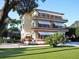 Hotel Villa Edera, hotel in Marina di Pietrasanta