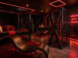 BDSM Apartament Premium Red Velvet Suite by Atelier Noir adults only, self check in, optional breakfest, AC, free parking on the street