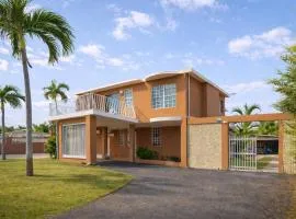 9BR Home in Dorado PR - Near Beach & Groups