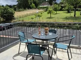 appartement 2pieces Saint Céré avec terrasse et parking