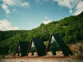 Bujtina Panorama Kir