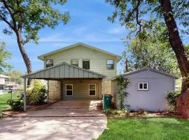 Lakefront Home on Water with Great Views, Boat Dock, Al Fresco Dining, and WiFi