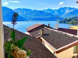 Piccolo Borgo vista lago di Como by Gottschalk