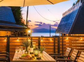 城ヶ島 浦ノ間邸 デザイナーズ古民家サウナヴィラ 富士山ビューBBqテラス付 – hotel w mieście Miura