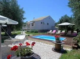 Villa Lavrendakos