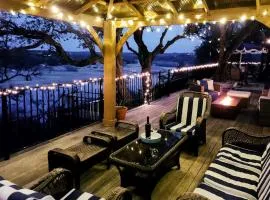 Natural Cliffside Oasis with Impressive Views, Gas Fireplace and Dock