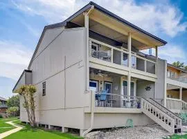 2-Story Townhouse with Balcony, Outdoor Pool, Tennis, Grill, Basketball, & AC