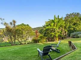 Maroochy River Treetop Haven - Scenic & Dog-Friendly