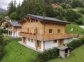 Chalet in La Tzoumaz near Ski Slopes