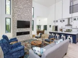 The Loft House by Simple Life Rentals