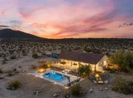 Sunflower - 40 Acres Pool Pickleball Game Room