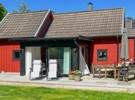Gorgeous Home In Ängelholm With Wifi