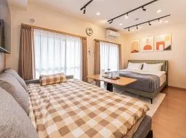Kiyoka Okubo Premium Urban Work Stay 1 Min to Okubo Station 2 Min to Shin Okubo Hot Tub Full Kitchen Washer Gas Dryer South Facing Balcony Elevator Fast WiFi 4 Star Hotel Comfort Near Shinjuku