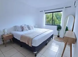 Stay295, San Salvador