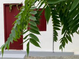 Lathu - zen Stay, hotel em Triquinimale