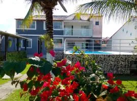 Casa de Temporada em Condomínio Clube, piscina, Segurança e Lazer em Araruama