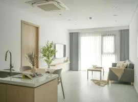 TS Apartment