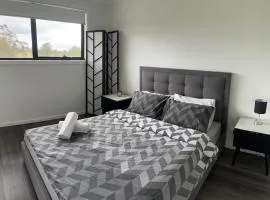 Room in western Sydney with private bathroom