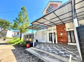 MP Villa Boulvard 43 Malang