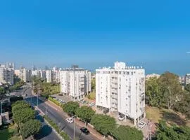 Spacious Sea-View Penthouse + Big Balconies
