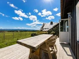 Charming cabin with a view