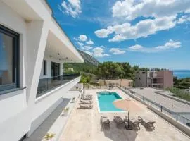 Villa Vidona I Sea view retreat I Heated pool