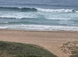 Waves &Views