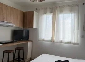 Studio moderne climatisé 20 min Bordeaux