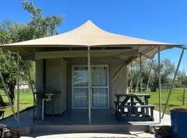 Kameeldoring Camping & Tented Chalets