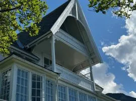 The Arctic Villa - Boutique Apartments Tromsø