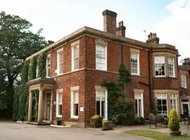 Farington Lodge Hotel