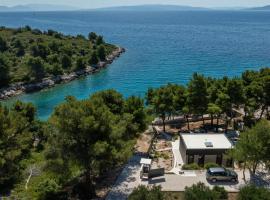 Bloketa Beach House, хотел в Округ Горни