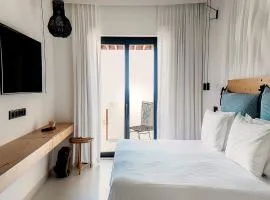 Rindalis x pool & views villa