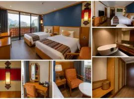 White Crown Grand Sapa